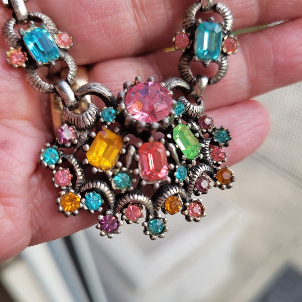 RESERVED Coro Necklace ~ Fruit Salad Colorful Rhinestones ~ Vintage ~ Pretty! - Picture 6 of 11